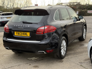 2013 Porsche Cayenne 3.0 Td V6 in Black — image 3