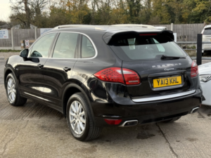 2013 Porsche Cayenne 3.0 Td V6 in Black — image 5