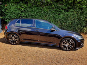 2018 Volkswagen Golf 1.5 Tsi Evo R-Line in Black — image 5