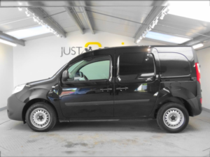 2019 Renault Kangoo 1.5 Ml19 Business Energy Dci 90 Bhp in Black — image 2