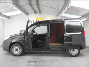 2019 Renault Kangoo 1.5 Ml19 Business Energy Dci 90 Bhp in Black — image 3