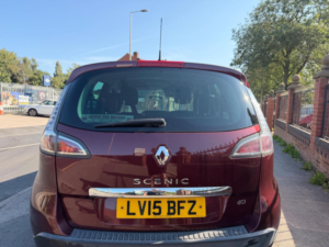 2015 Renault Scenic 1.5 Dci Energy Dynamique Tomtom Euro 5 (s/s) 5dr in Red — image 6