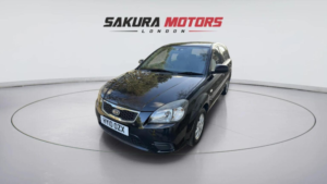 2010 Kia Rio 1.4 Strike 5dr in Black — image 3