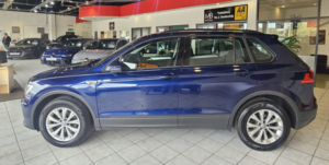 2017 Volkswagen Tiguan 1.4 Tsi Bluemotion Tech S in Blue — image 4