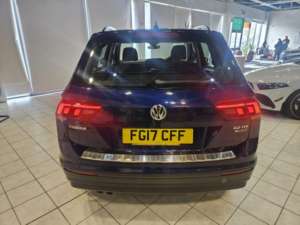 2017 Volkswagen Tiguan 1.4 Tsi Bluemotion Tech S in Blue — image 6