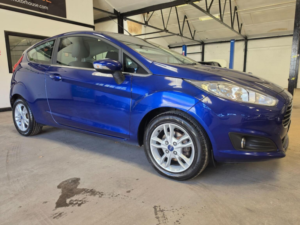 2015 Ford Fiesta 1.0t Ecoboost Zetec Euro 5 (s/s) 3dr in Blue — image 3