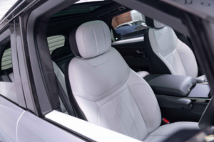 2023 Land Rover Range Rover Sport 3.0 D350 Mhev Autobiography Auto 4WD Euro 6 (s/s) 5dr in Grey — image 4