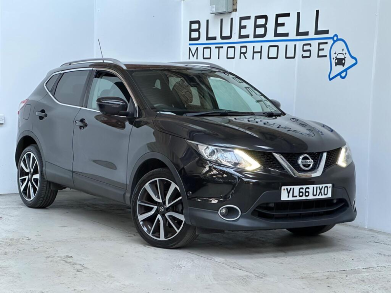 2017 Nissan Qashqai 1.2 Dig-T Tekna 2WD Euro 6 (s/s) 5dr in Black — image 1