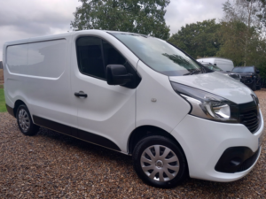 2018 Renault Trafic 1.6 Sl27 Dci 120 Business+ Euro 6 in White — image 3