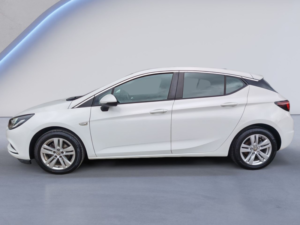 2017 Vauxhall Astra 1.6 Cdti Ecoflex Design Hatchback 5dr Diesel Manual Euro 6 (s/s) (110 Ps) in White — image 6