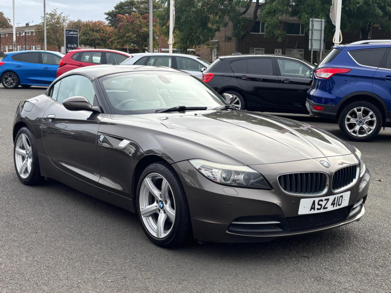 2009 BMW Z4 2.5 23i Convertible 2dr Petrol Manual Sdrive Euro 5 (204 Ps) in Brown — image 1