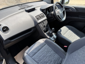 2014 Vauxhall Meriva 1.6 Cdti Ecoflex Tech Line in Brown — image 2