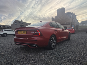 2020 Volvo S60 2.0 R-Design Plus T5 in Red — image 5