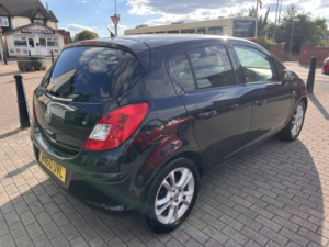 2011 Vauxhall Corsa 1.2 I 16v Sxi in Black — image 4