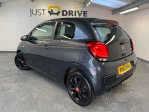 2016 Citroen C1 1.2 Puretech Furio Hatchback 3dr Petrol Manual Euro 6 (82 Ps) in Grey — image 3