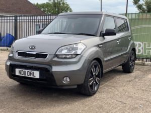 2011 Kia Soul 1.6 Crdi Tempest in Silver — image 3