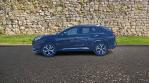 2021 Suzuki Across 2.5 18.1kwh SUV 5dr Petrol Plug-In Hybrid E-CVT 4WD Euro 6 (s/s) (287 Ps) in Black — image 4