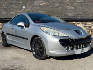 2008 Peugeot 207 1.6 207 Gt Cc 2dr in Silver — image 3