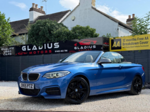 2015 BMW 2 Series 3.0 M235i Auto Euro 6 (s/s) 2dr in Blue — image 3