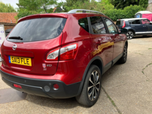2013 Nissan Qashqai 1.5 Dci N-Tec+ in Red — image 2