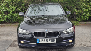 2016 BMW 3 Series 2.0 320d Sport Saloon in Black — image 2