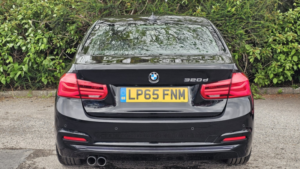 2016 BMW 3 Series 2.0 320d Sport Saloon in Black — image 3