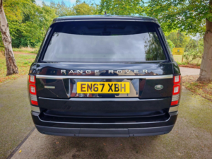 2018 Land Rover Range Rover 4.4 Sd V8 Autobiography Auto 4WD Euro 6 (s/s) 5dr in Black — image 5