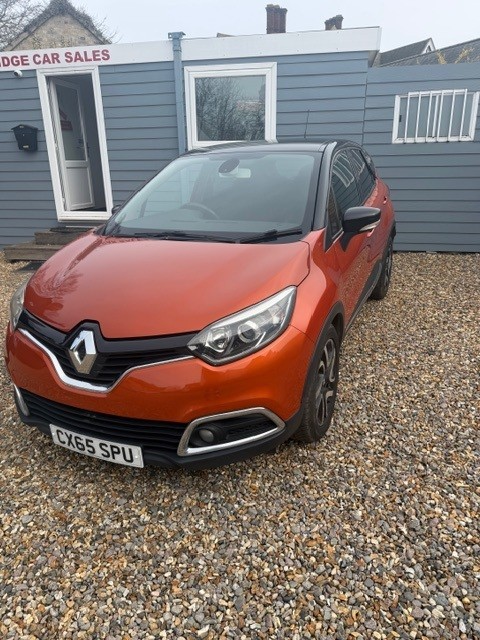 2015 Renault Captur 1.5 Dynamique S Nav Dci 90 in Orange — image 1