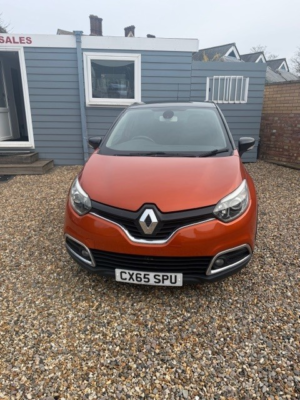2015 Renault Captur 1.5 Dynamique S Nav Dci 90 in Orange — image 3