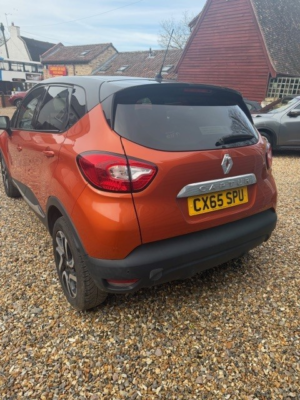 2015 Renault Captur 1.5 Dynamique S Nav Dci 90 in Orange — image 4