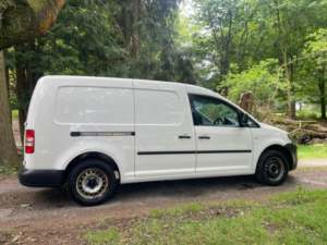 2017 Volkswagen Caddy Maxi 1.6 Tdi Bluemotion Tech C20 Maxi Startline Fwd 5dr in White — image 3