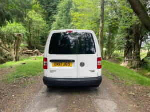 2017 Volkswagen Caddy Maxi 1.6 Tdi Bluemotion Tech C20 Maxi Startline Fwd 5dr in White — image 5
