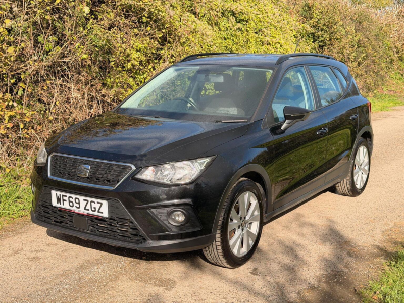 2020 SEAT Arona 1.0 Tsi Se Technology DSG Euro 6 (s/s) 5dr in Black — image 1
