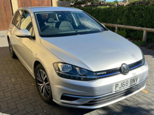 2018 Volkswagen Golf 1.5 Tsi Evo Se Nav Hatchback 5dr Petrol DSG Euro 6 (s/s) (130 Ps) in Silver — image 3
