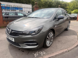2021 Vauxhall Astra 1.2 Turbo Griffin Edition Euro 6 (s/s) 5dr in Grey — image 3