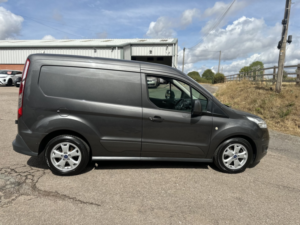 2018 Ford Transit Connect 1.5 Tdci 200 Limited in Grey — image 4
