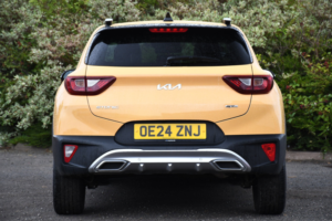 2024 Kia Stonic 1.0 T-Gdi Gt-Line SUV 5dr Petrol Dct Euro 6 (s/s) (98 Bhp) in Yellow — image 6