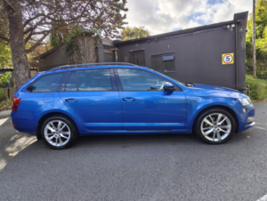 2020 Skoda Octavia 1.5 Tsi Act Se L in Blue — image 5
