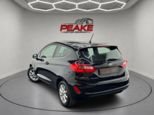2018 Ford Fiesta 1.1 Ti-Vct Zetec in Black — image 2