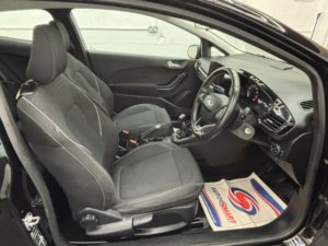2018 Ford Fiesta 1.1 Ti-Vct Zetec in Black — image 6
