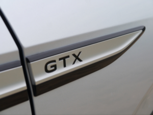 2022 Volkswagen Id.4 77kwh Gtx SUV 5dr Electric Auto 4motion (299 Ps) in Silver — image 4