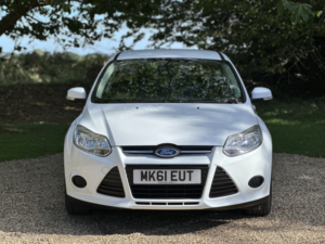 2011 Ford Focus 1.6 Edge in White — image 2