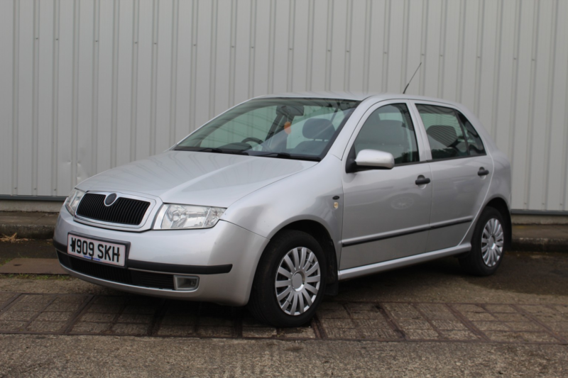 2000 Skoda Fabia 1.4 Comfort in Grey — image 1