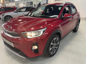 2017 Kia Stonic 1.0 T-Gdi 2 Euro 6 (s/s) 5dr in Red — image 5