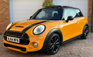 2014 MINI Hatch 2.0 Cooper S Euro 6 (s/s) 3dr in Orange — image 3