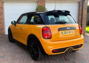 2014 MINI Hatch 2.0 Cooper S Euro 6 (s/s) 3dr in Orange — image 4
