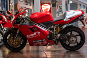 1999 Ducati 916 996 Sps Foggy Rep No: 039 Of 200 in Red — image 3