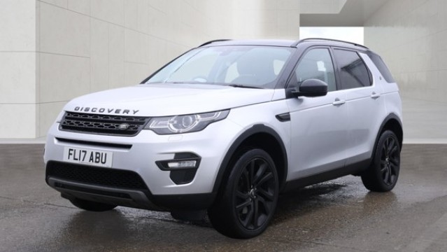 2017 Land Rover Discovery Sport 2.0 Td4 Hse Black in Silver — image 1