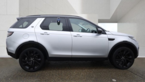 2017 Land Rover Discovery Sport 2.0 Td4 Hse Black in Silver — image 6