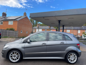 2008 Mercedes-Benz B Class 1.5 B150 Sport 5dr in Grey — image 6
